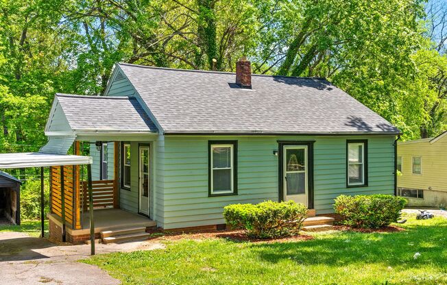 2 Bedroom Home For Rent Near Madison Street!
