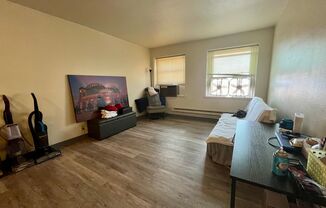 1 bed, 1 bath, $895, Unit 502