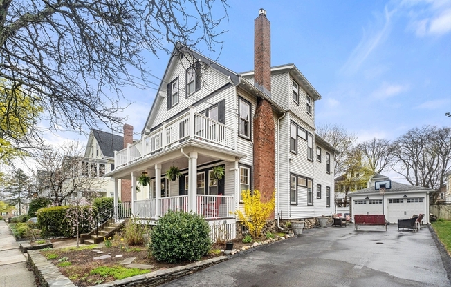 87 HARLOW ST