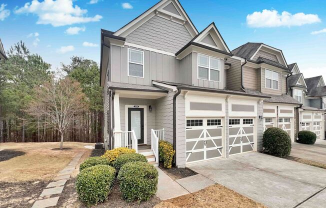 Gorgeous 3 BR/2.5 BA Townhome on Full Unfinished Basement in Woodstock!