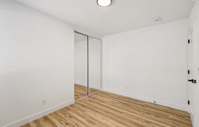 2 beds, 1 bath, 650 sqft, $2,695, Unit 5