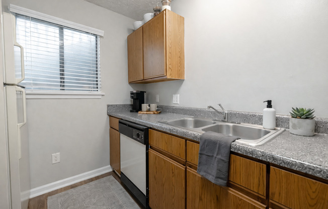 1 bed, 1.5 baths, 700 sqft, $1,200, Unit 1538-L