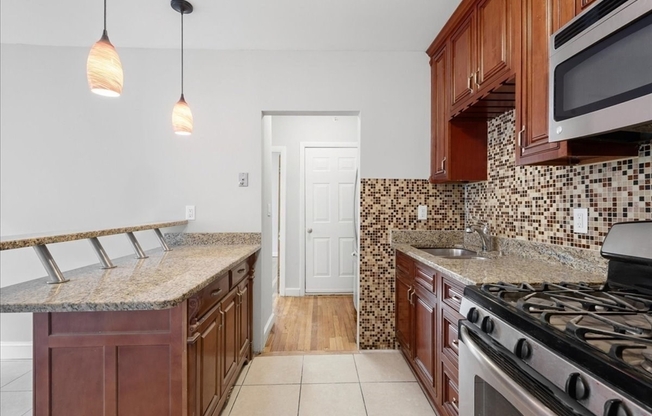 75 BELLEVUE ST
