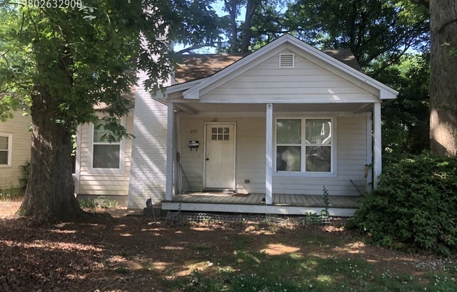 237 PLYMOUTH AVE