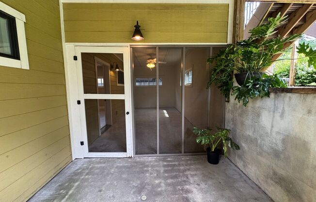 Downtown - Contemporary Apartment minutes from Everything!