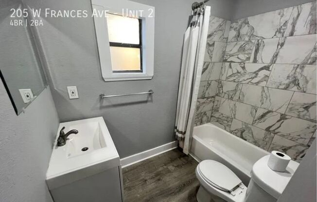 4 beds, 2 baths, 1,200 sqft, $3,800, Unit 205 W Frances Unit 2