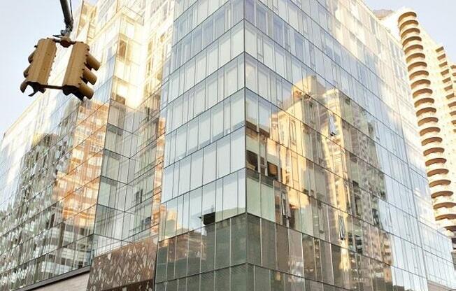 151 E 85 ST