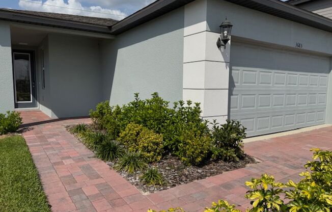 Brand new, energy-efficient 4 Bedroom Home in Haines City