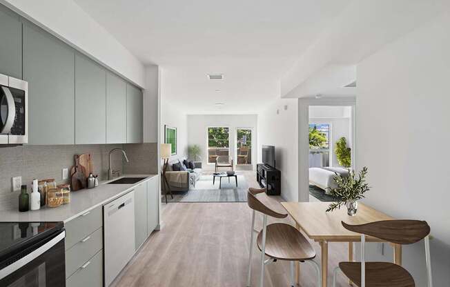 WELCOME TO OUR APARTMENTS IN WEST ADAMS, LOS ANGELES