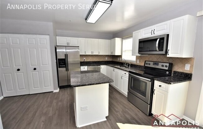 109 PINECOVE CT
