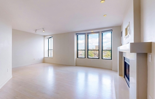 2 beds, 2 baths, 1,050 sqft, $6,500, Unit 804