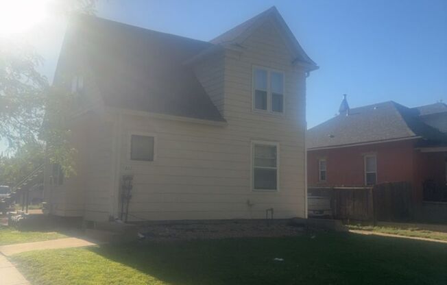 Bright & Spacious 3 Bed 1 Bath Apartment