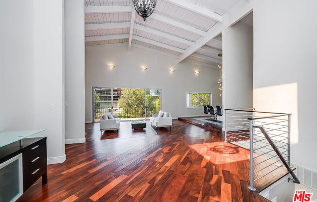 9314 SIERRA MAR DR