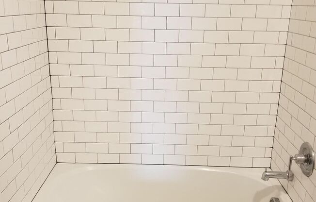 1 bed, 1 bath, 797 sqft, $2,470, Unit 213