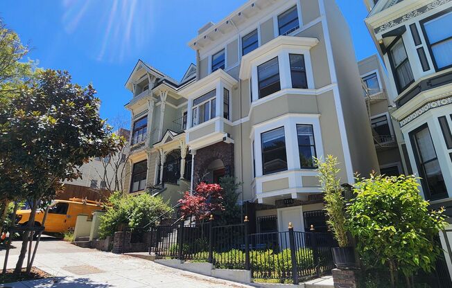 721 Ashbury