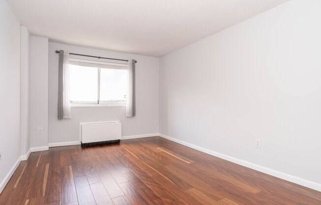 1 bed, 1 bath, $1,800, Unit Apt 1204