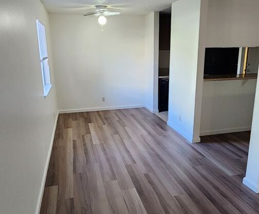 2 beds, 1 bath, $1,575