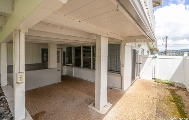 4211 Halupa Street Beautiful 2bd 1ba - In Foster Village