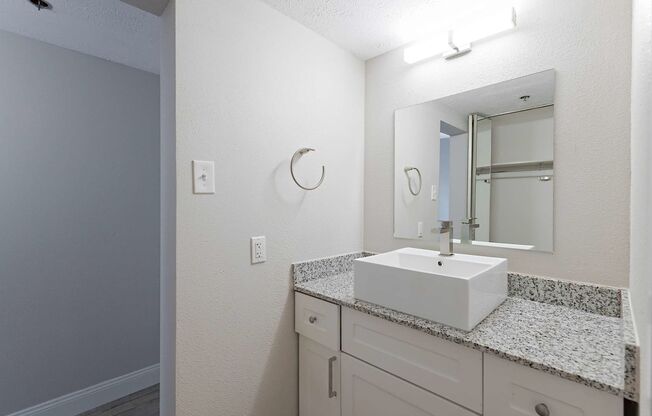 Studio, 1 bath, 364 sqft, $755, Unit 5281 (2419)