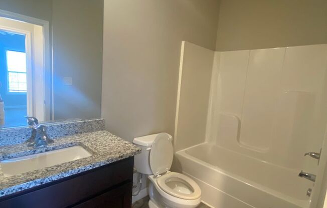 1 bed, 1 bath, 780 sqft, $795, Unit 234-124