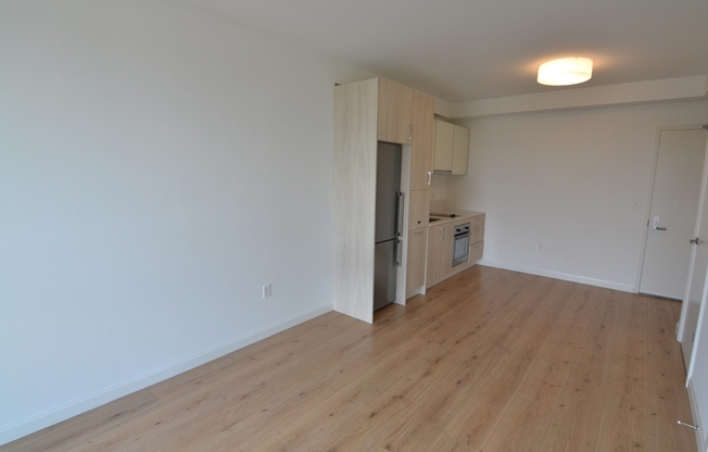 1 bed, 1 bath, 488 sqft, $3,450, Unit 816