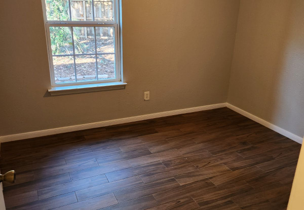 27 N CIRCLEWOOD GLN