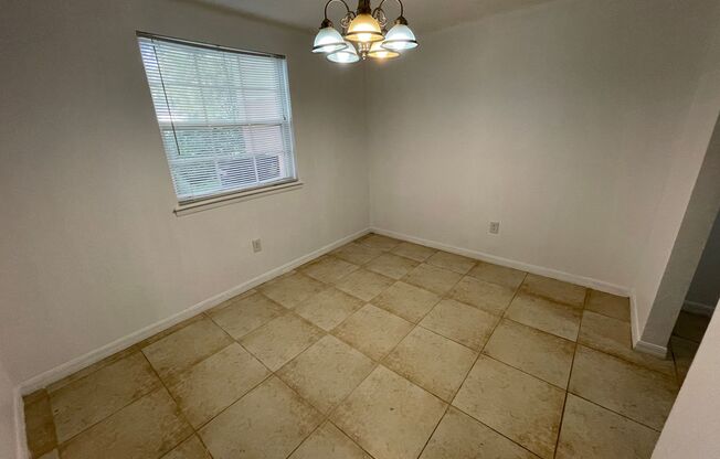 2 Bedroom/2 Bathroom 1st Floor Condo at Cypress Pointe AVAILABLE NOW!