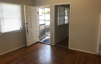 1 bed, 1 bath, $1,600, Unit 3326