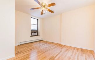 1 bed, 1 bath, $1,700