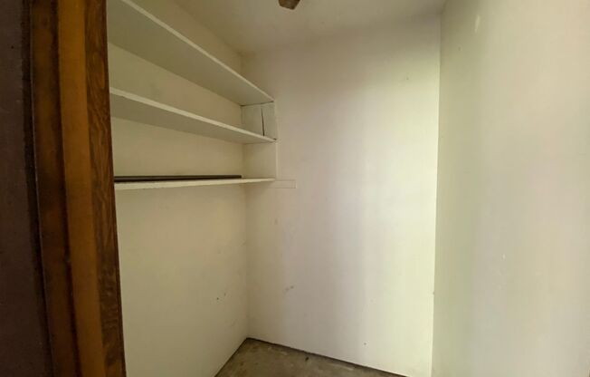 1 bed, 1 bath, 525 sqft, $1,350, Unit 19