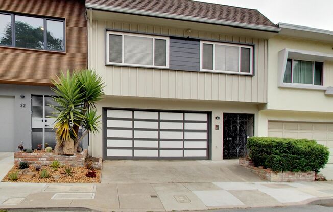 4BR Home with Jaw-Dropping Views, Garage, and Two Balconies