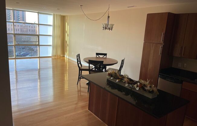 Luxury Condo on the Waterfront, with dedicated garage parking!