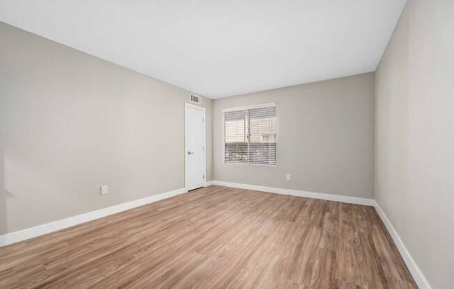 Spacious Room with Wood Flooring at Los Robles Ave