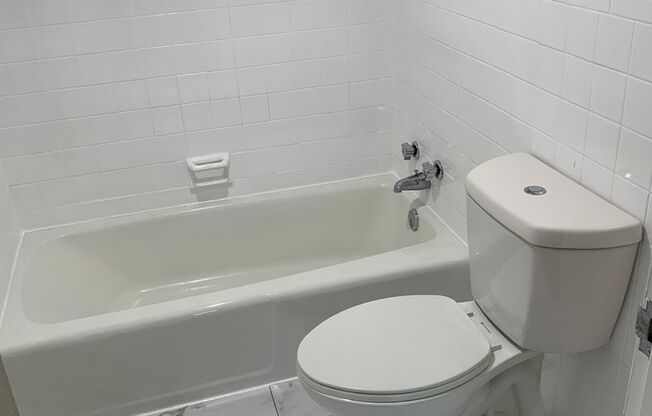 1 bed, 1 bath, 624 sqft, $1,204, Unit 1403