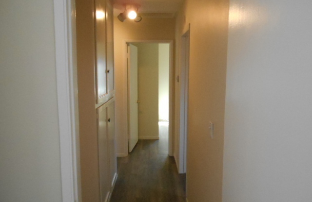 3 beds, 2 baths, $3,800