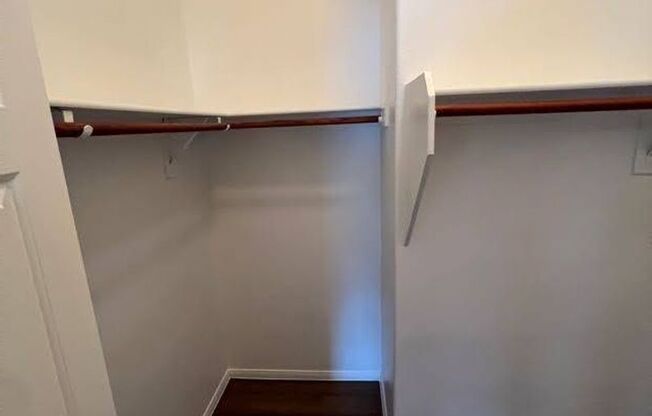 3 beds, 2 baths, $2,350