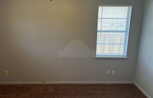 3 beds, 2 baths, $1,495