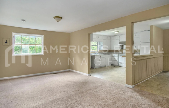 3 beds, 1 bath, $1,150