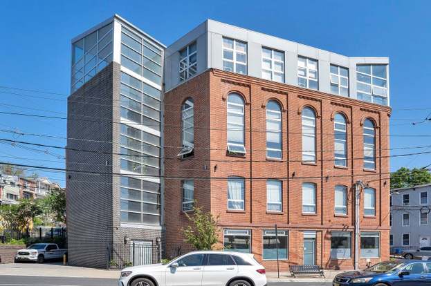 704 GRAND ST