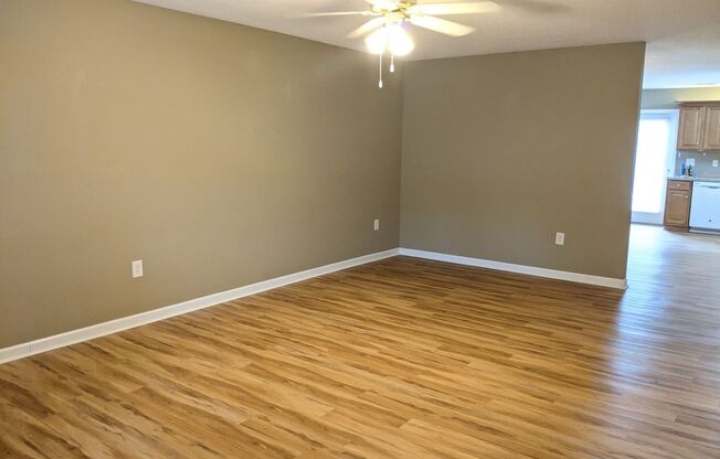 Spacious Townhome located in Mooresville!