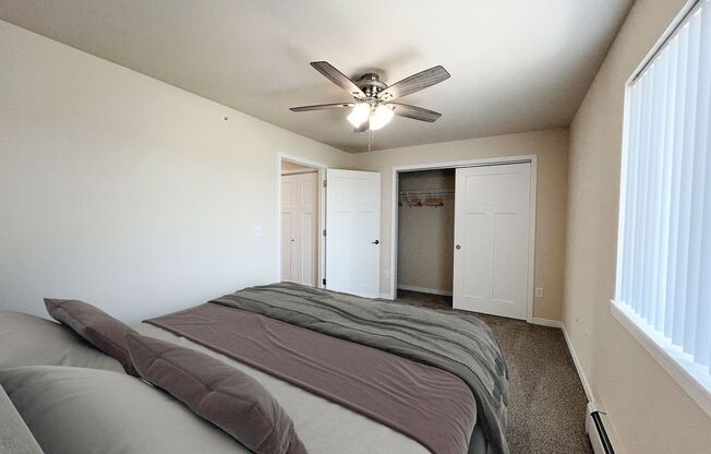 1 bed, 1 bath, 797 sqft, $1,160, Unit AL 2013-64