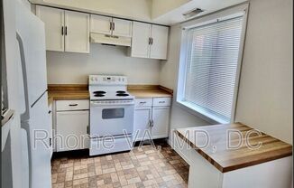 3220 S 28th Street #204