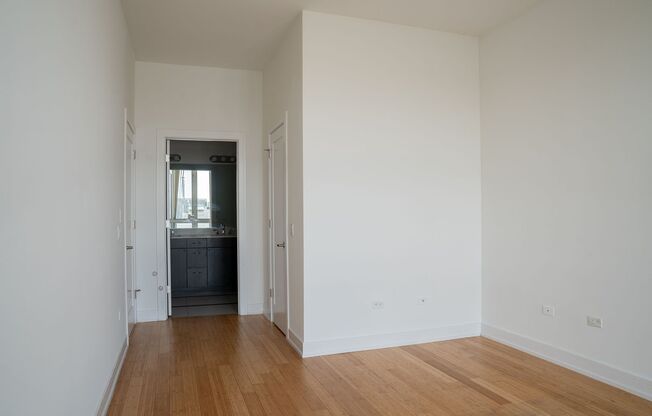 2 beds, 2 baths, 1,000 sqft, $2,250, Unit 4730-304