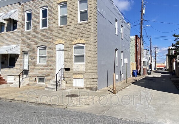 3806 E PRATT ST