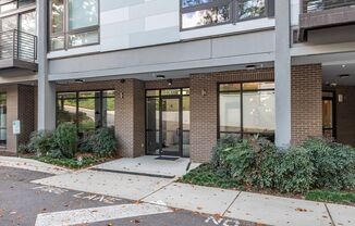 1 bed, 1 bath, $1,625