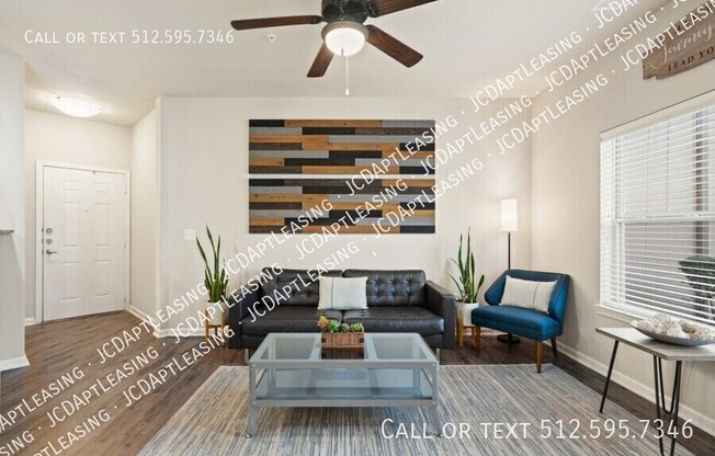 1100 S Kenney Fort Blvd