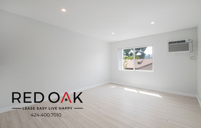 10285 TUJUNGA CYN BLVD