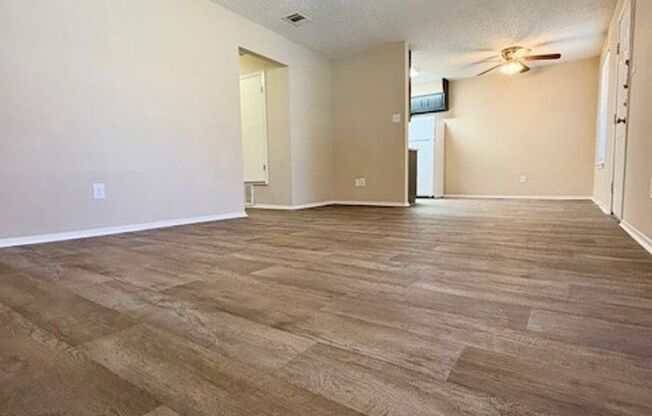 2632 Colonial