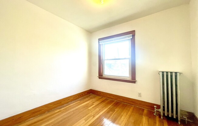 27 South Crescent Circuit