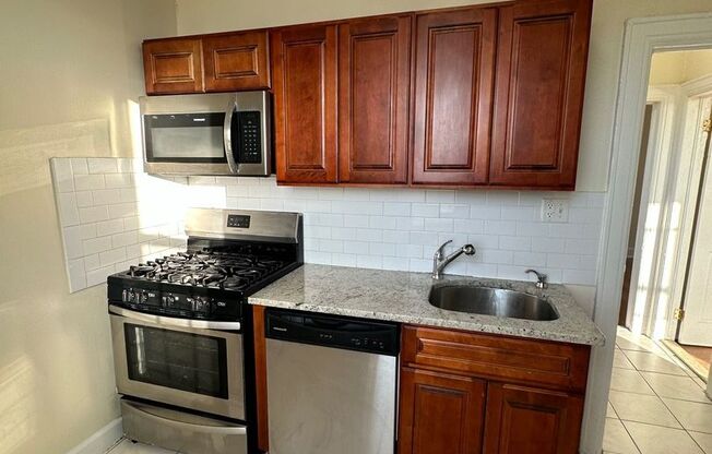 912 90th Street Apartments